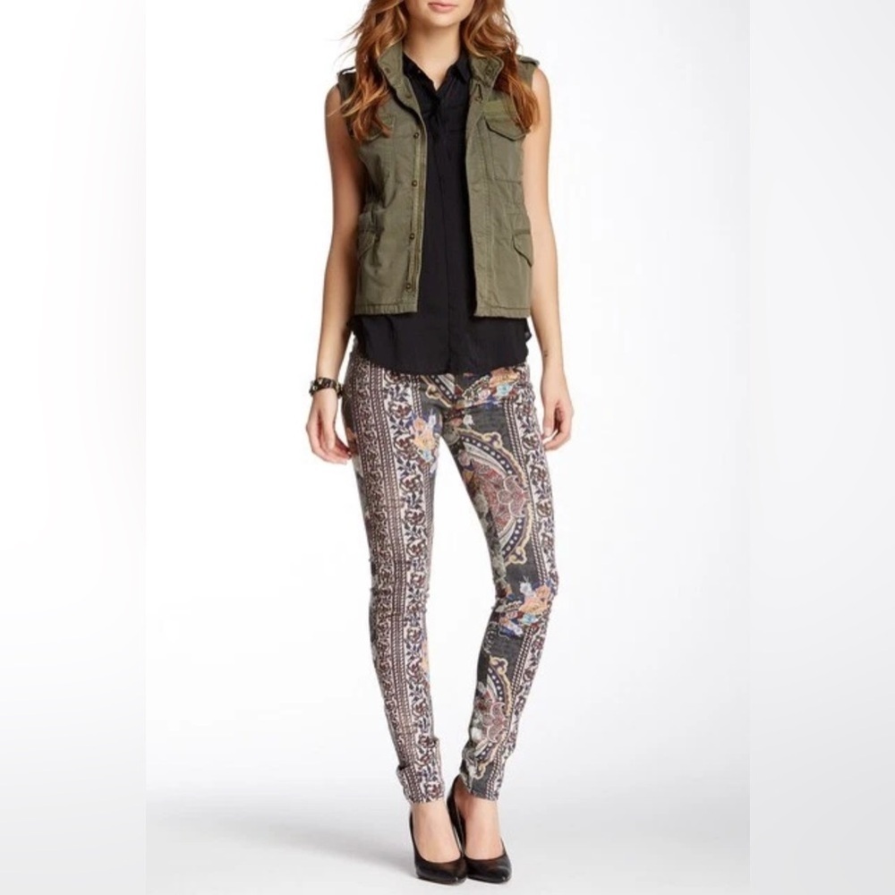 Etienne Marcel Printed Red Zipper Skinny Jeans